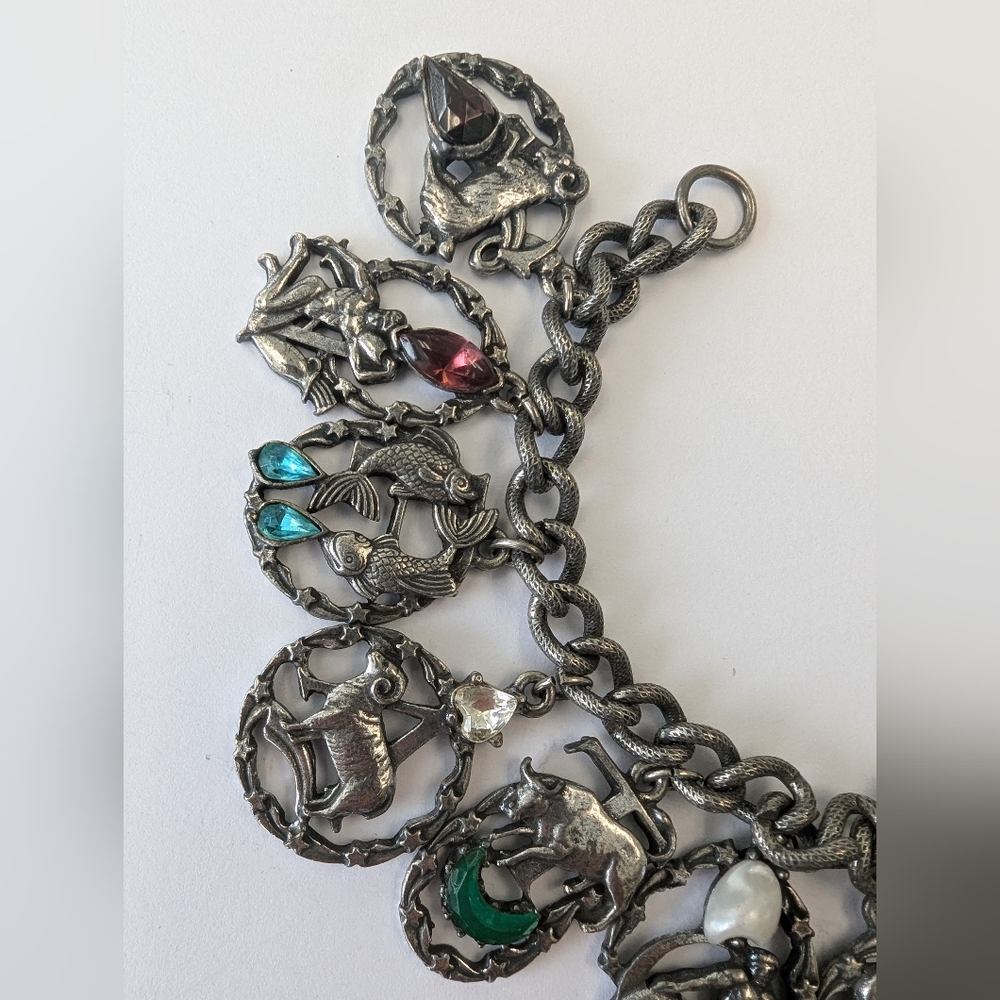 VTG FLORENZA SILVER TONE RHINESTONE ZODIAC CHARM BRACELET HEAVY - Picture 9 of 16